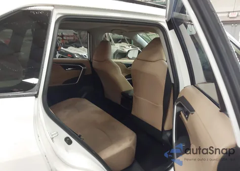 2019 Toyota Rav4 Xle из США, поврежденный, VIN JTMP1RFV0KD026807